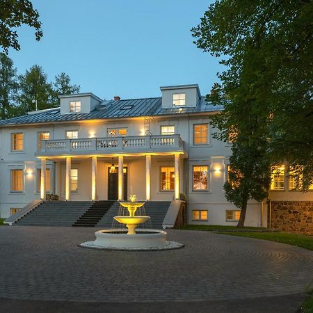 The Manor Sports & Spa Torva Exterior photo