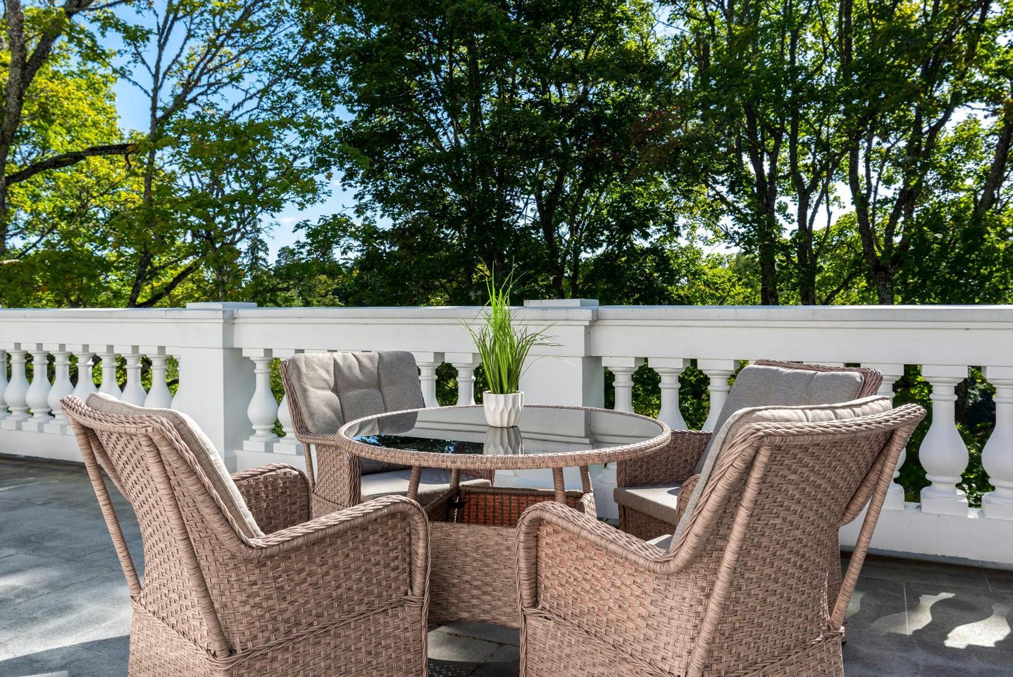 The Manor Sports & Spa Torva Exterior photo